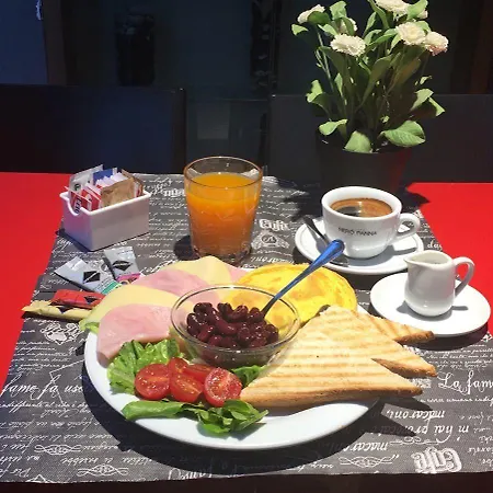 Гостевой дом Nova Domizia 4*