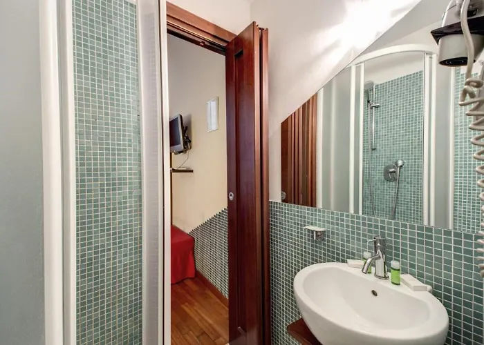 Nova Domizia Πανσιόν 4*