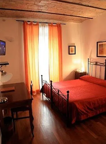 Πανσιόν Nova Domizia